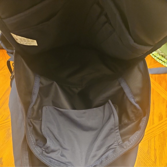 Nike Backpack - Picture 4 of 6